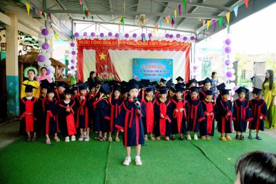 Lễ tổng kết năm học và chia tay các bé 5 tuổi ra trường năm học 2024-2025 của Trường MN Sơn Ca